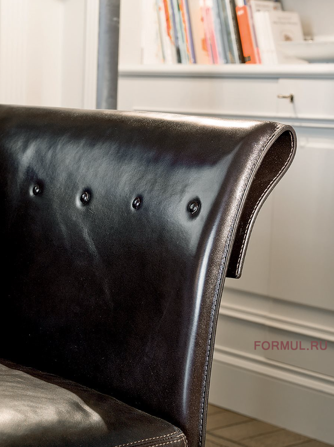 Диван Longhi Charme sofa